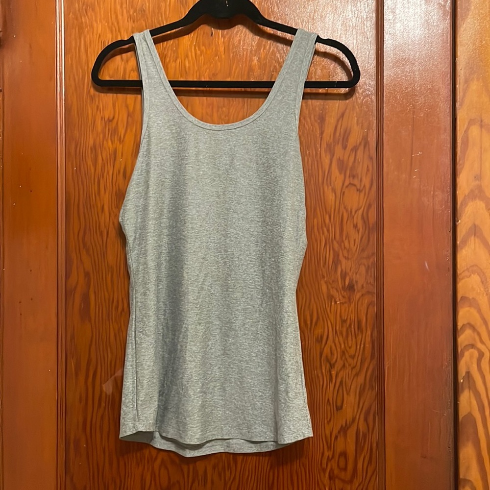Gray spandex/polyester tank top